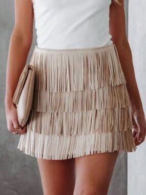 Tiered Fringe Mini Skirt in Beige Size M NWOT